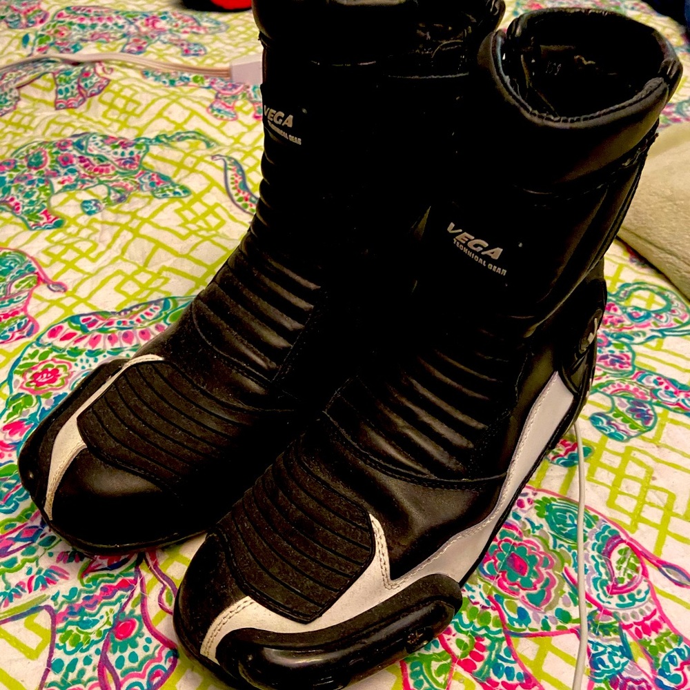 Men’s 12 o’clock Vega sport motorcycle riding boots